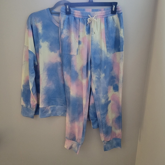 BRAND NEW Women's Charming Charlie Matching Jogger Set, Size L - Picture 2 of 8